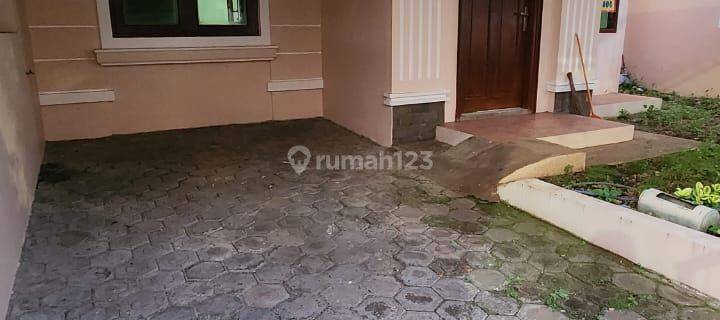 Di Sewakan Rumah Bagus Siap Huni Dalam Komplek Di Kotamas Cimahi  1