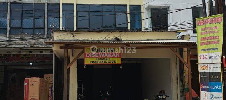 Disewakan Ruko Rapi Siap Pakai di Saga, Balaraja Tangerang 1