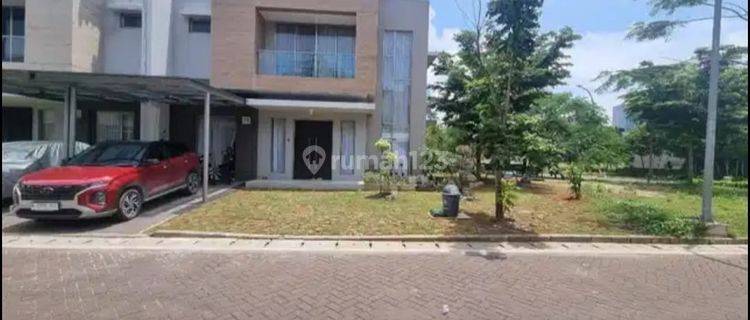 Dijual Cepat Rumah Bagus di Golf Island Cluster Piano Posisi Hoek 1