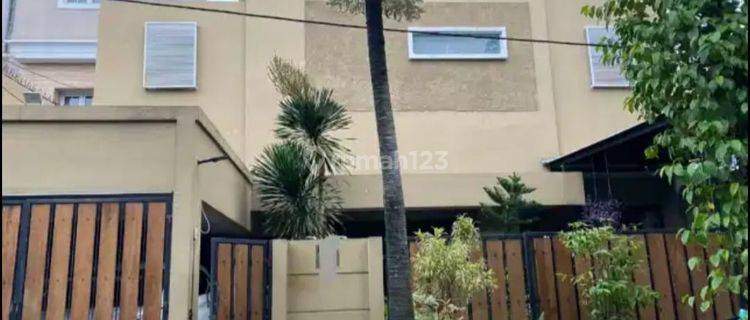 Dijual Rumah Mewah Dengan Pool di Bintaro Jaya Sektor 3 1