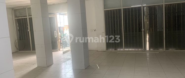 For Rent: Former Indomaret Shop House in Graha Raya, South Tangerang 1