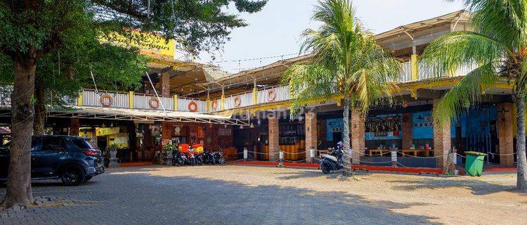 Dijual Cepat Restoran Atau Bangunan Komersil di Depok Timur  1