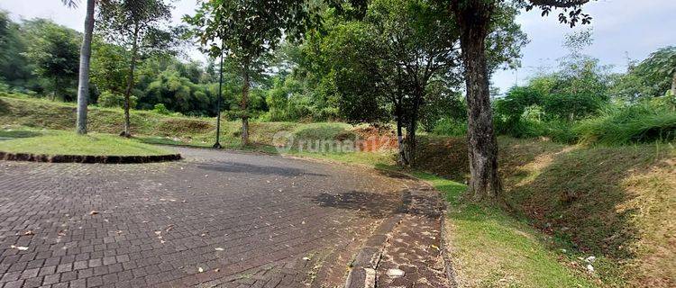 Tanah dalam komplek elite di Raffles Hills Cibubur 1