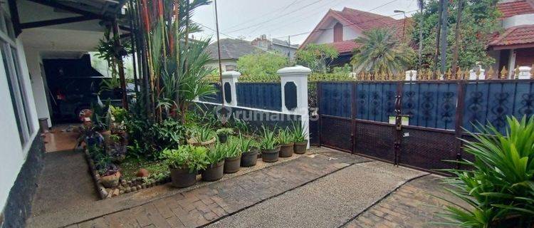 Dijual Cepat Rumah Asri & Megah di Pondok Bambu Jakarta Timur 1