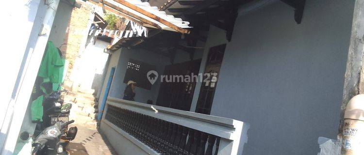 Rumah Induk Dan Kost 11 Kamar Dekat Kampus Budi Luhur  1