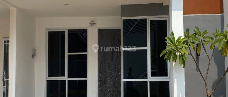 Rumah Over Kredit Di Aryana Karawaci Tangerang Rumah 1