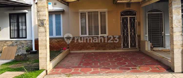 Luxury House for Sale Cheap in Cluster in Front of Legenda Wisata Cibubur 1
