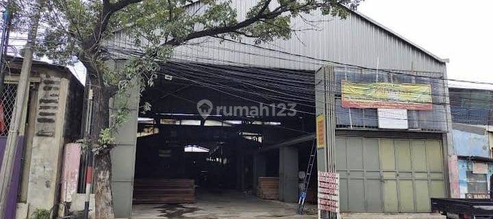 Gudang Lokasi Pinggir Jalan Bekasi Raya 1