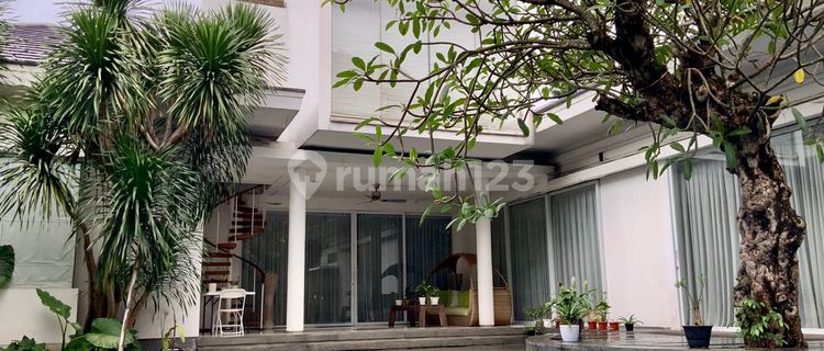 Rumah Bagus di Ampera Jakarta Selatan 1