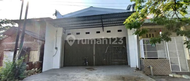 Small Livable Warehouse in Hasanudin Area 1