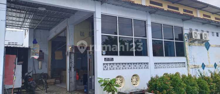 Rumah dan Gudang Genuk Siap pakai tidak banjir 1