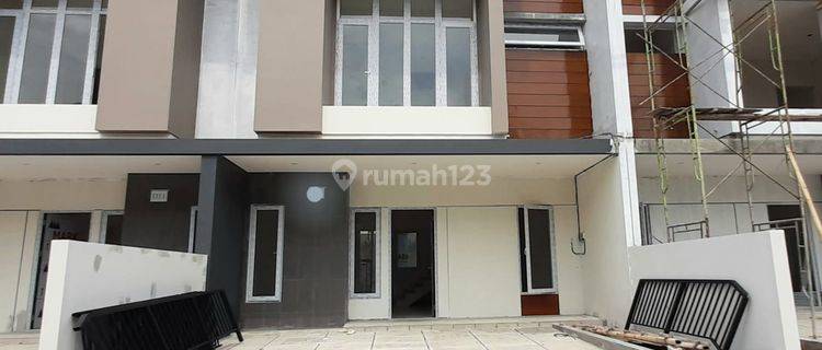 Rumah baru tengah kota semarang timur  1