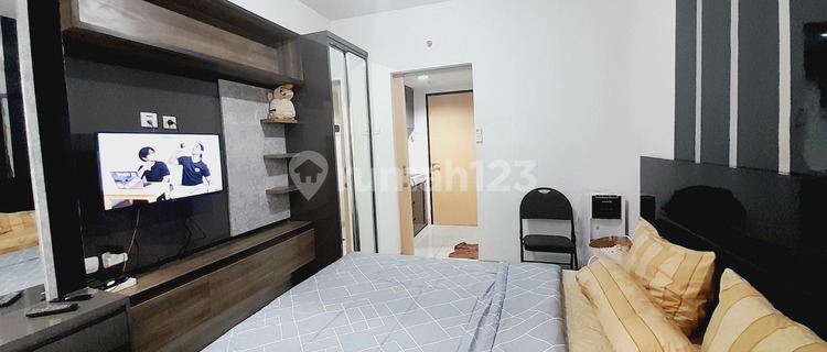 Alton Apartment Available for Daily, Weekly, and Monthly Rentals. 1