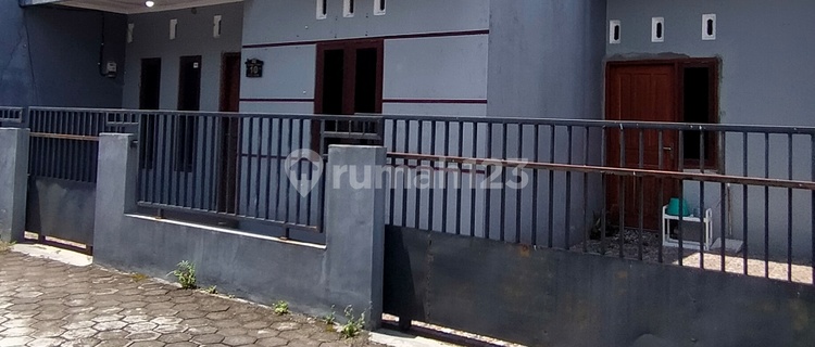 New House in Jaten Pedurungan East Semarang 1