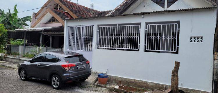 Rumah 1 lantai bagus Taman Majapahit Semarang Timur 1