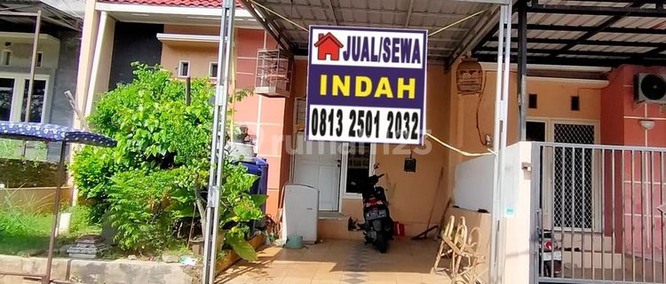 Minimalist serene house near Undip Tembalang Campus. 1