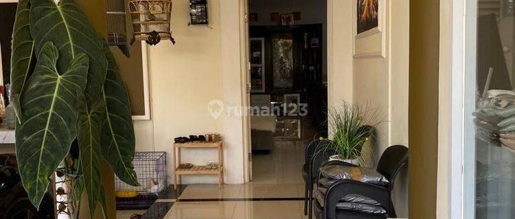 Rumah Cantik Mewah Siap Pakai  Di  Semarang Timur 1