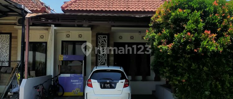 Beautiful Fully Furnished House in Bale Nirvana, West Semarang 1