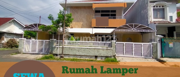 Disewakan Rumah Tengah Kota Dekat Javamall Semarang 1