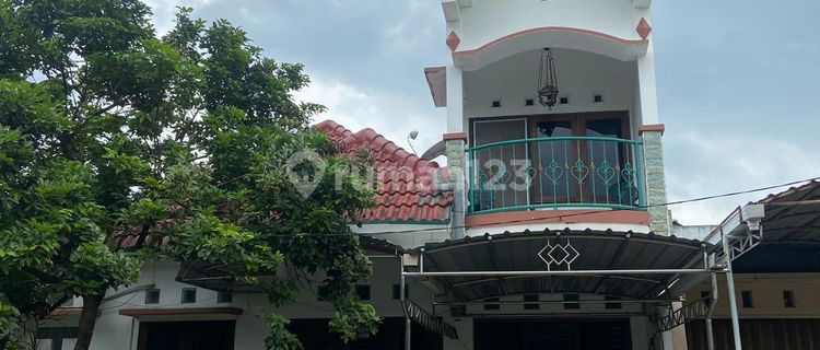 Rumah cantik di graha estetika  1