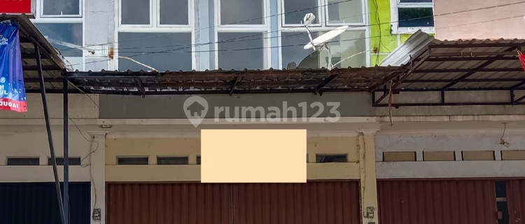 2-Storey Shop House in Salatiga 1