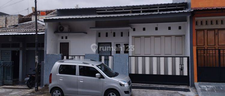 Dijual Rumah siap huni ,letak tengah kota,Di Karang Wulan Semarang . 1