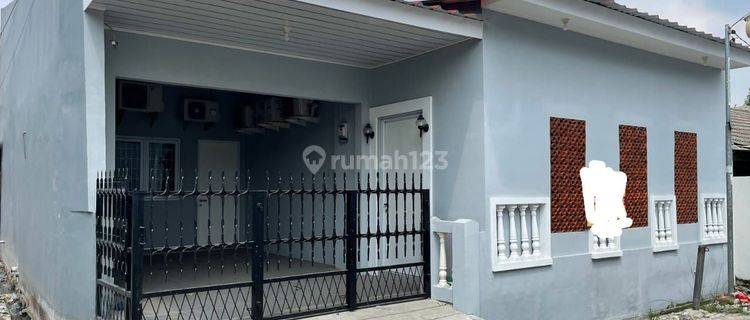 Rumah komplek perumahan cimone permai 11x10  shm hoek bagus nego 1