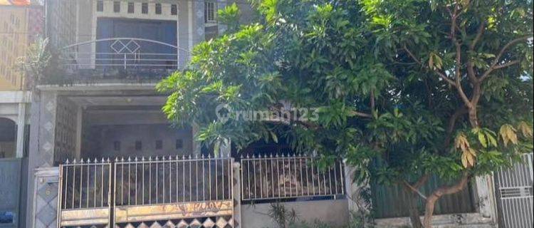 Rumah 2 Lantai Solo Kota Nusukan Banjarsari 1