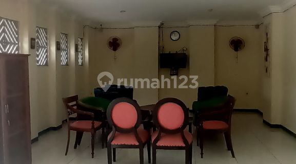 PRICE DROP, NGAGEL JAYA 2-STORY BOARDING HOUSE WITH COMPLETE FACILITIES 1