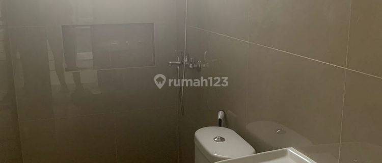 Rumah Greenland Residence, Baru Gress Kosongan 1