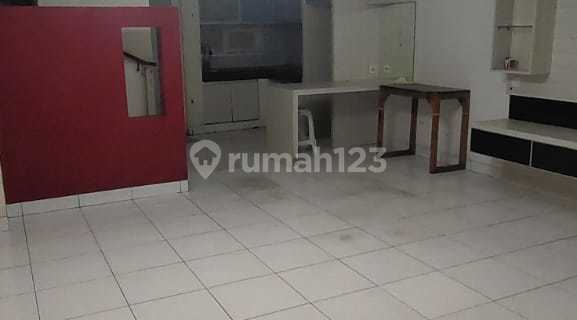 beautiful minimalist house in istana sudirman regency 1