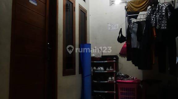 Kosan Aktif di Sayap Lengkong Lokasi Strategis 1