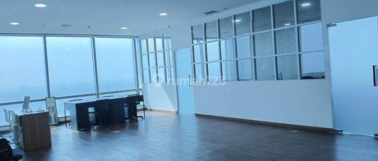 Dijual Office Space Soho Capital Turun Harga Semi Furnished 1