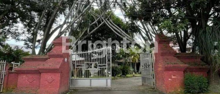 Rumah Besar di Cikini Bintaro 1