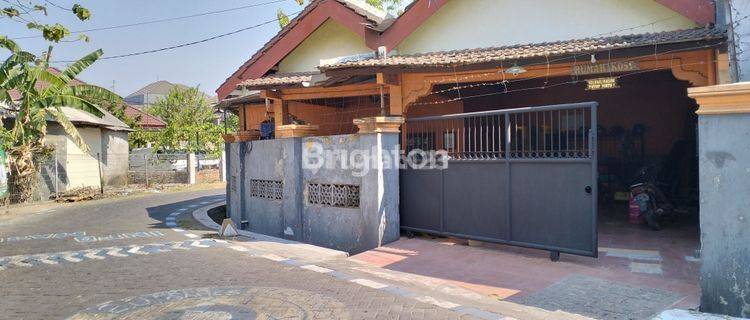 Rumah Kos Hook Tengah Kota Banjarpoh Taman Pinang Sidoarjo 1