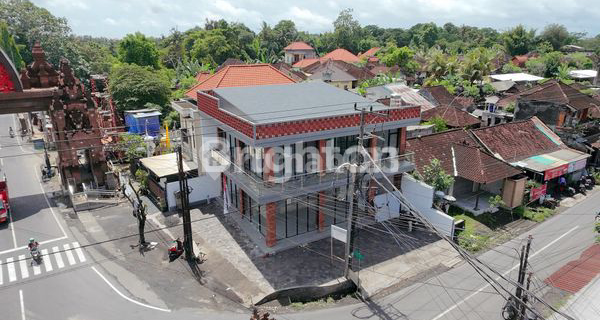 For Rent: Ready-to-Occupy Shop House on Ahmad Yani Street, Kediri 1