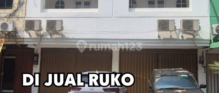 For Immediate Sale!!! Attached Shophouse in Bekasi Business Center, 3 Floors Already Demolished and Equipped with Elevator. 1