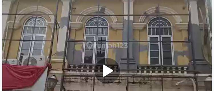 Disewakan Ruko 3 Lantai Mendrisio Gading Serpong 1