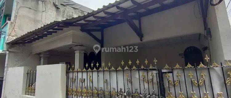 Rumah 2 Lantai Kebon Jeruk Jakarta Barat Unfurnished Shm 1