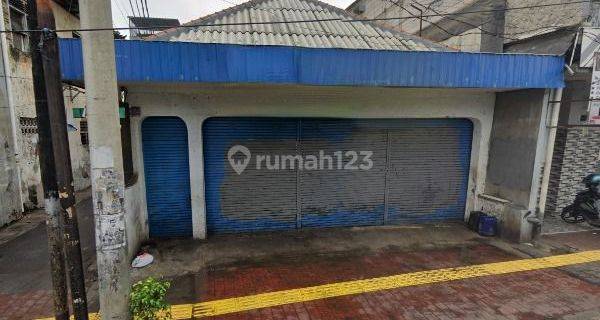 Bangunan Komersil Pangeran Tubagus Angke Pinggir Jalan Raya SHM 1