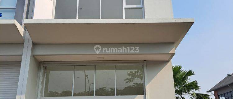 Ruko Citra 8 Sunset Avenue Hoek, Hadap Jalan 1
