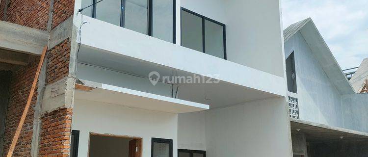 Rumah 3kamar Mezanin termurah dekat usu 1