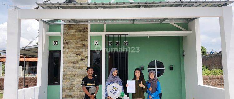 Rumah Pesan Bangun Free Design Dekat Pasar Wedi SHM Kota Klaten 1