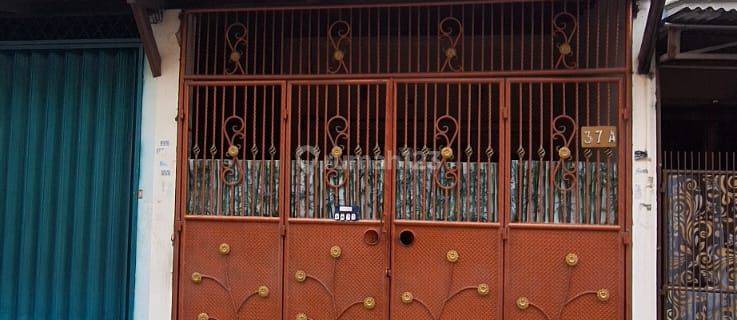 DIJUAL RUMAH 3 1/2 LANTAI DI JELAMBAR 1