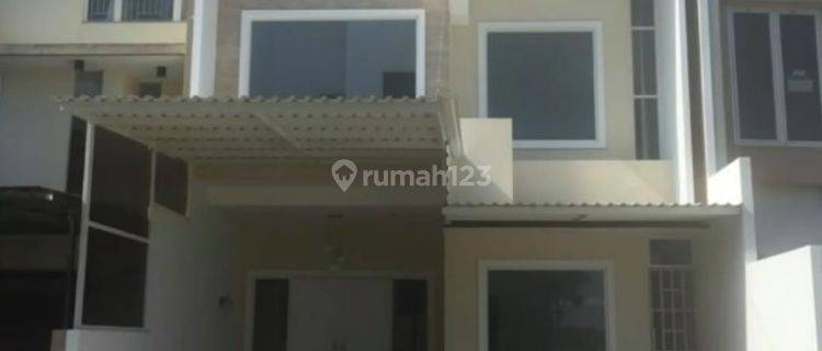 Rumah di Pakuwon City Palm Beach, Surabaya Sam.a415 1