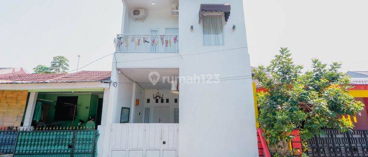 Rumah Seken Terawat 4 Kamar Tidur 15 Menit ke Mall Cibinong City J24712 1