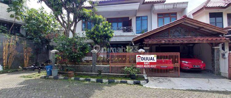 Rumah Mewah Hoek Siap Huni Kawasan Premium dan Strategis di Bogor 1