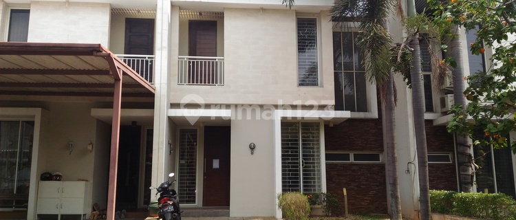 Rumah Minimalis Semi Furnished di Puri Botanical, Jakarta Barat 1