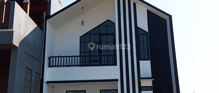 Dijual Rumah Mewah Harga Murah di Gayamprit Klaten 1