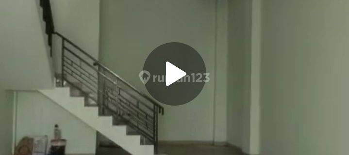 Disewakan Ruko Bagus Lokasi Strategis, Kemanggisan, Jakarta Barat 1